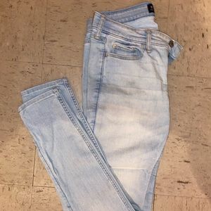 Hollister low-rise super skinny jeans
